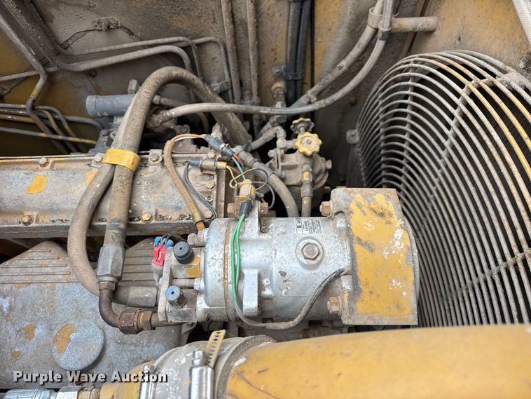 image for item EF2268 1991 Caterpillar 627E scraper