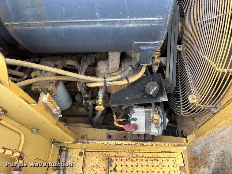 image for item EF2268 1991 Caterpillar 627E scraper
