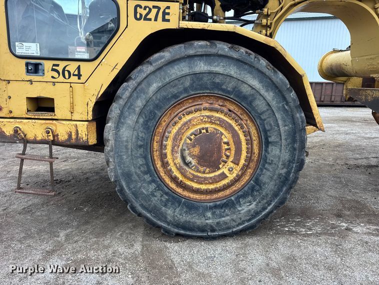 image for item EF2268 1991 Caterpillar 627E scraper