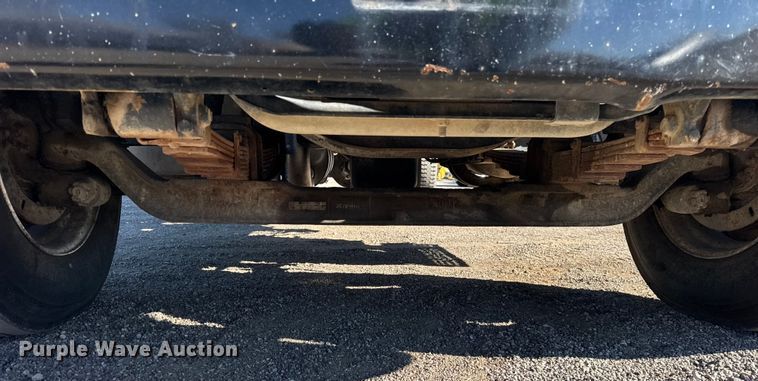 image for item EF2288 1995 International 4900 flatbed truck