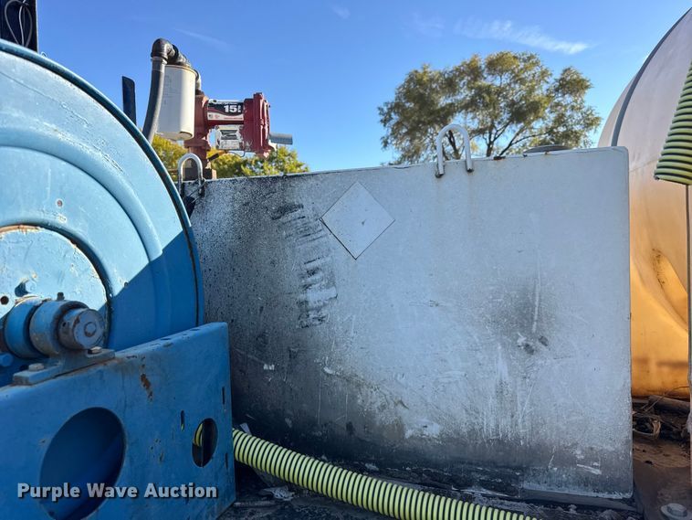 image for item EF2289 2001 Sterling Acterra M7500 flatbed truck