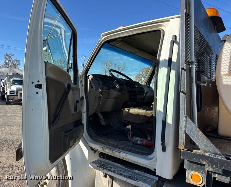 image for item EF2289 2001 Sterling Acterra M7500 flatbed truck