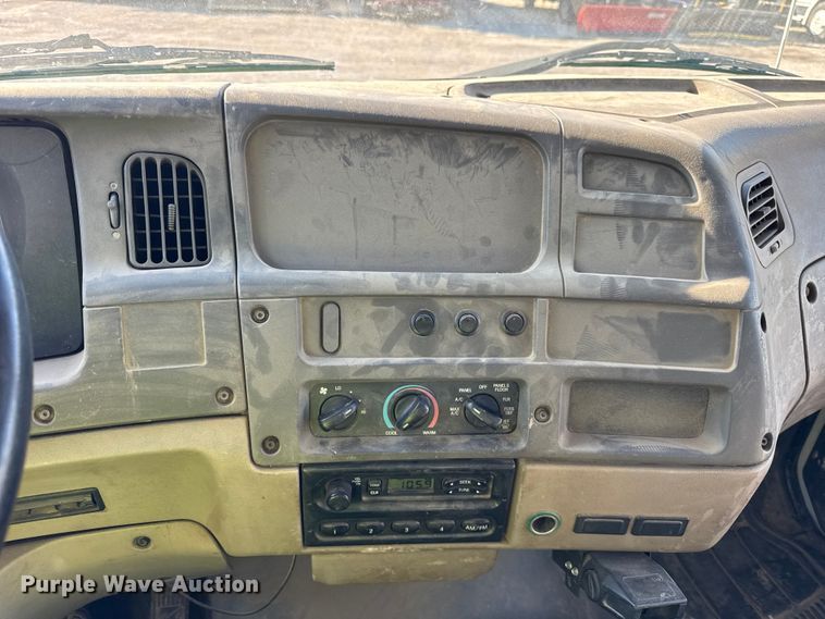 image for item EF2289 2001 Sterling Acterra M7500 flatbed truck