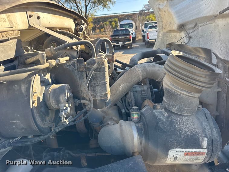 image for item EF2289 2001 Sterling Acterra M7500 flatbed truck