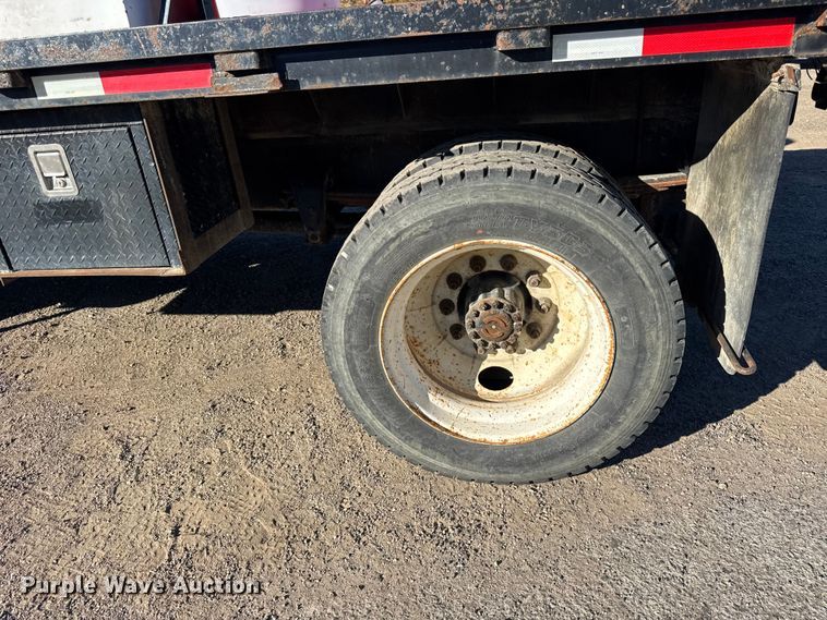 image for item EF2289 2001 Sterling Acterra M7500 flatbed truck