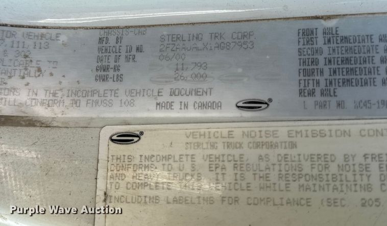 image for item EF2289 2001 Sterling Acterra M7500 flatbed truck