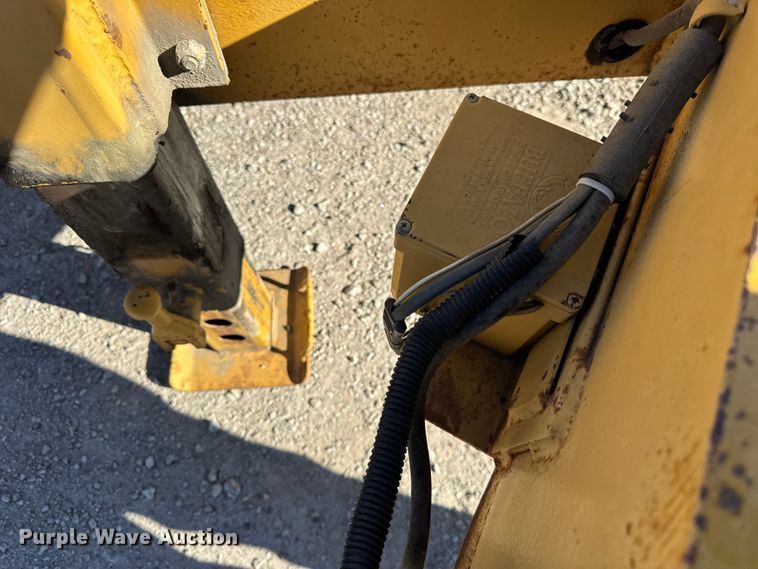 image for item EF2290 2008 Belshe BF11 equipment trailer