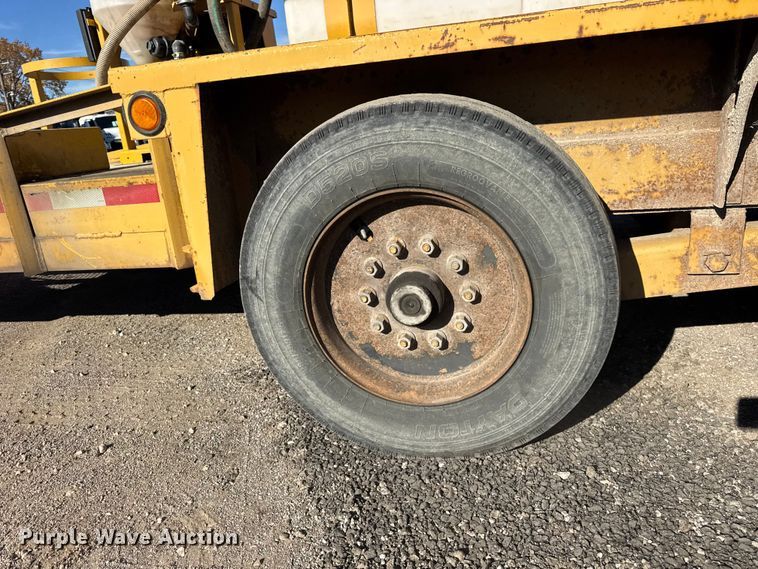 image for item EF2290 2008 Belshe BF11 equipment trailer