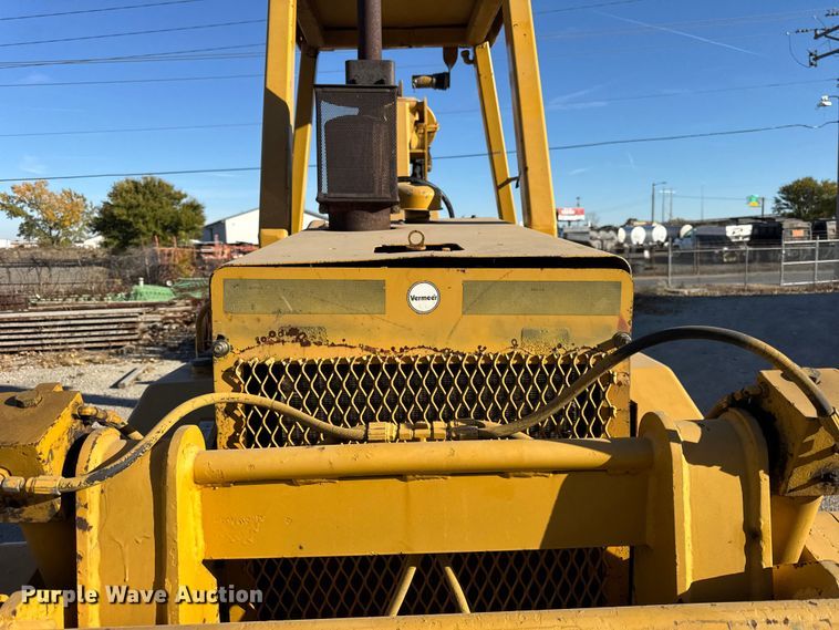 image for item EF2292 1991 Vermeer FLX75 cable plow