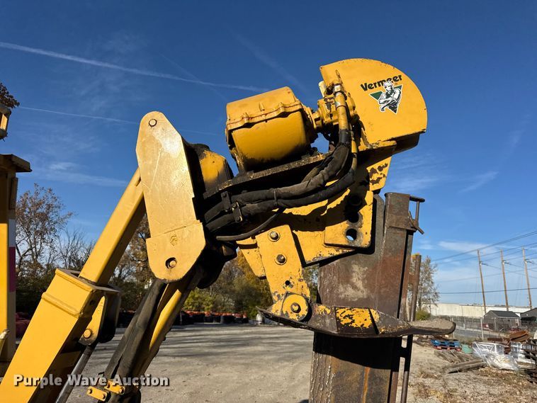 image for item EF2292 1991 Vermeer FLX75 cable plow