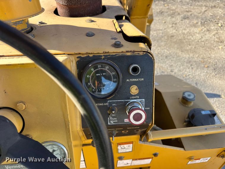 image for item EF2292 1991 Vermeer FLX75 cable plow