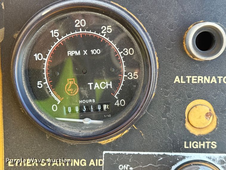 image for item EF2292 1991 Vermeer FLX75 cable plow