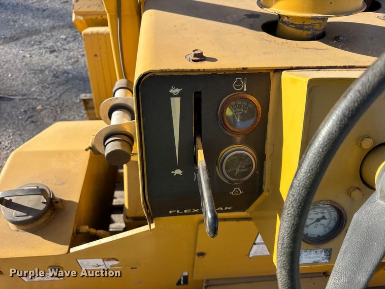 image for item EF2292 1991 Vermeer FLX75 cable plow