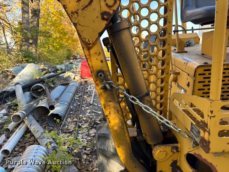 image for item EF2293 1996 Vermeer V5750 trencher