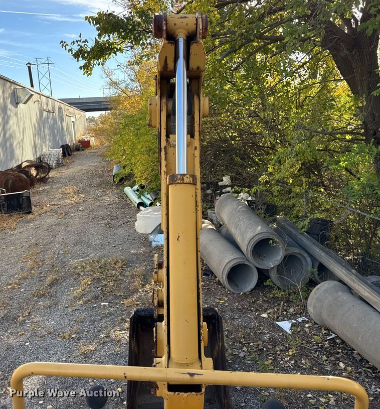 image for item EF2293 1996 Vermeer V5750 trencher