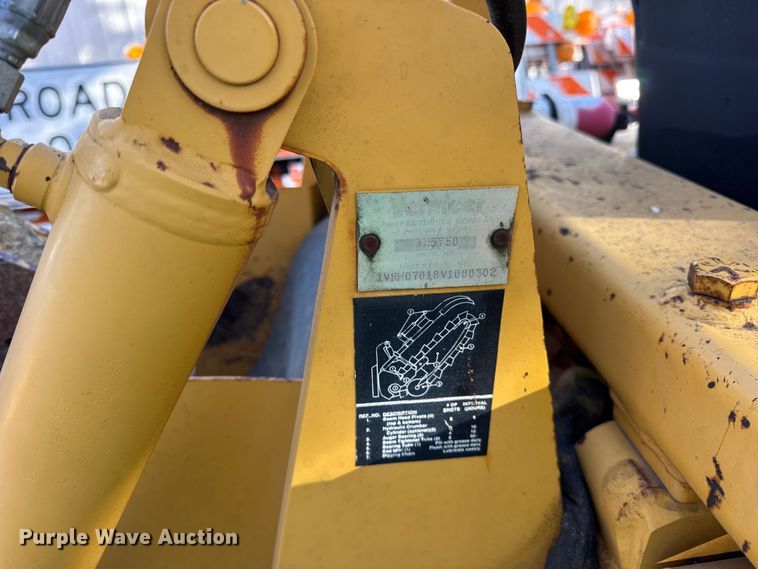 image for item EF2293 1996 Vermeer V5750 trencher