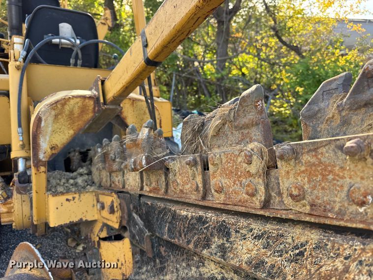 image for item EF2293 1996 Vermeer V5750 trencher