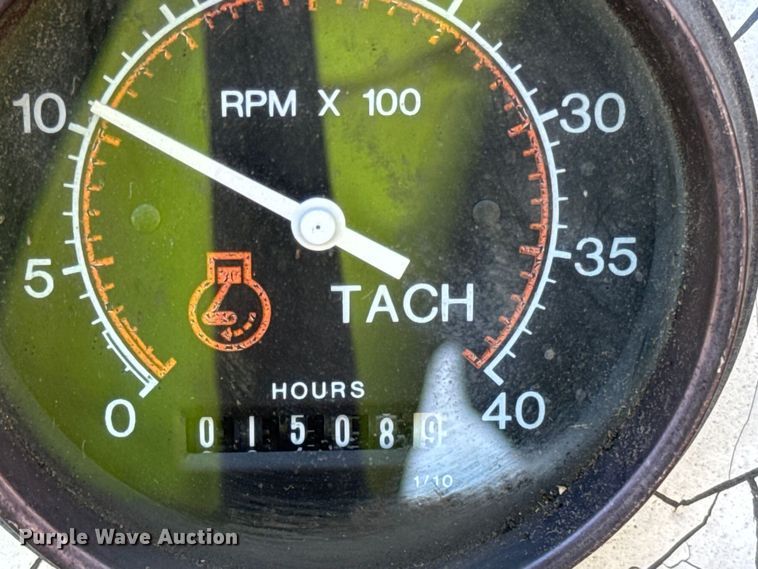 image for item EF2293 1996 Vermeer V5750 trencher