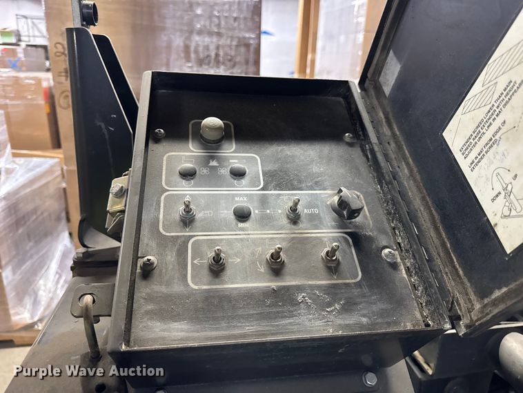 image for item EF2294 Caterpillar 10-20B asphalt screed