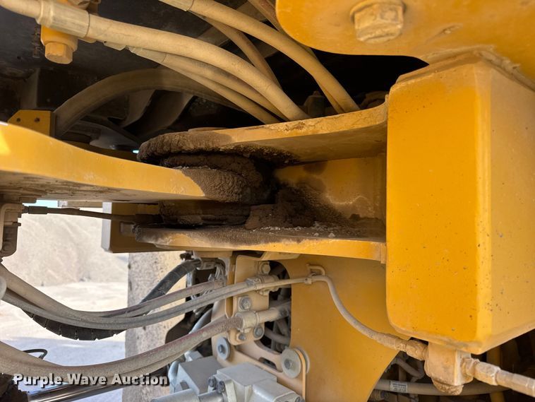 image for item EF2295 2017 Caterpillar 966MXE wheel loader