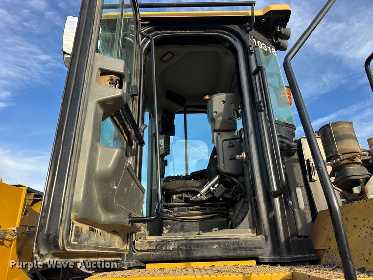 image for item EF2295 2017 Caterpillar 966MXE wheel loader