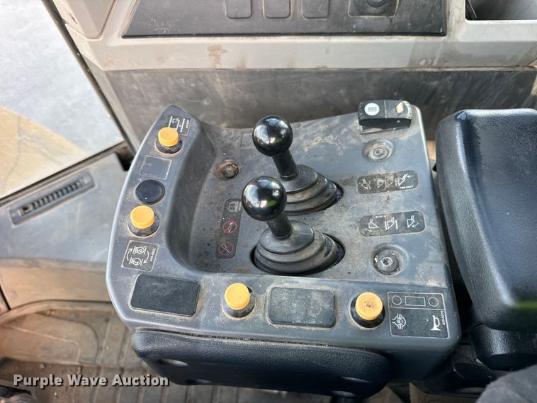 image for item EF2295 2017 Caterpillar 966MXE wheel loader