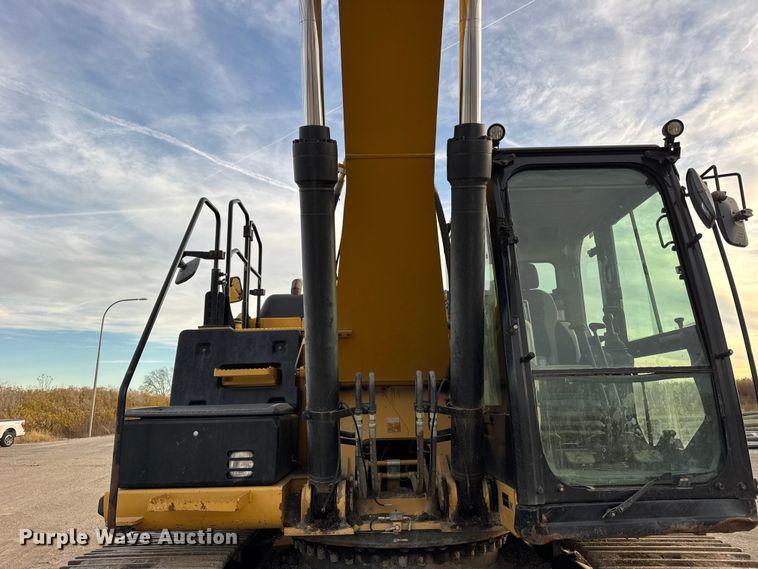 image for item EF2296 2014 Caterpillar 329EL excavator