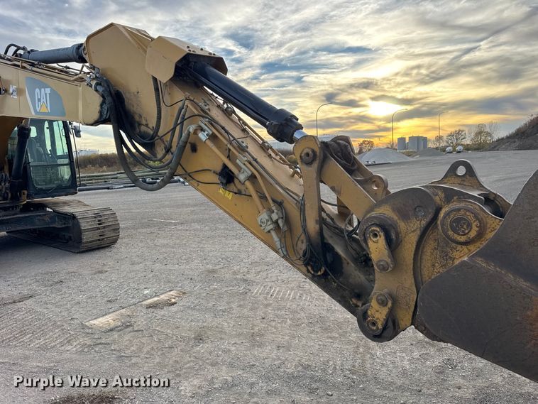 image for item EF2296 2014 Caterpillar 329EL excavator