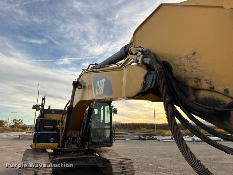 image for item EF2296 2014 Caterpillar 329EL excavator