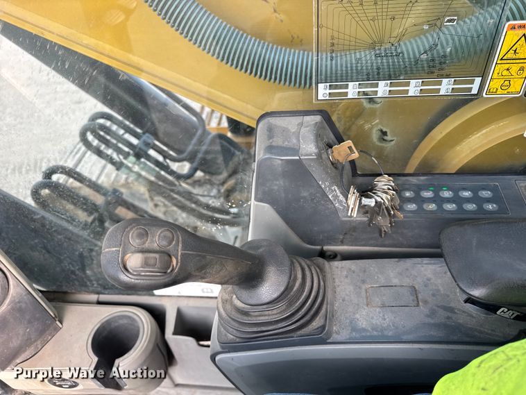 image for item EF2296 2014 Caterpillar 329EL excavator