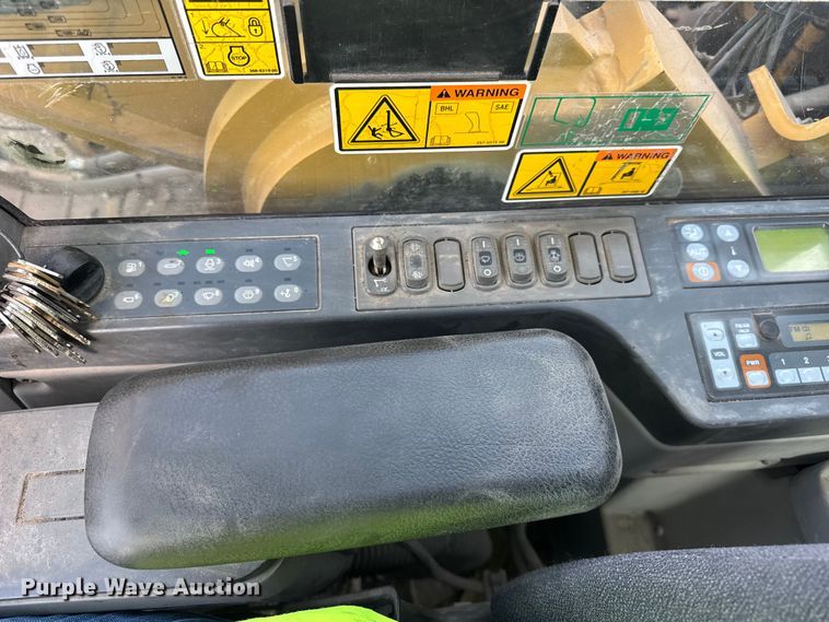 image for item EF2296 2014 Caterpillar 329EL excavator