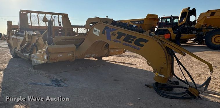 image for item EF6081 2015 K-Tec 1233 scraper
