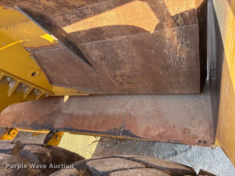 image for item EF6081 2015 K-Tec 1233 scraper