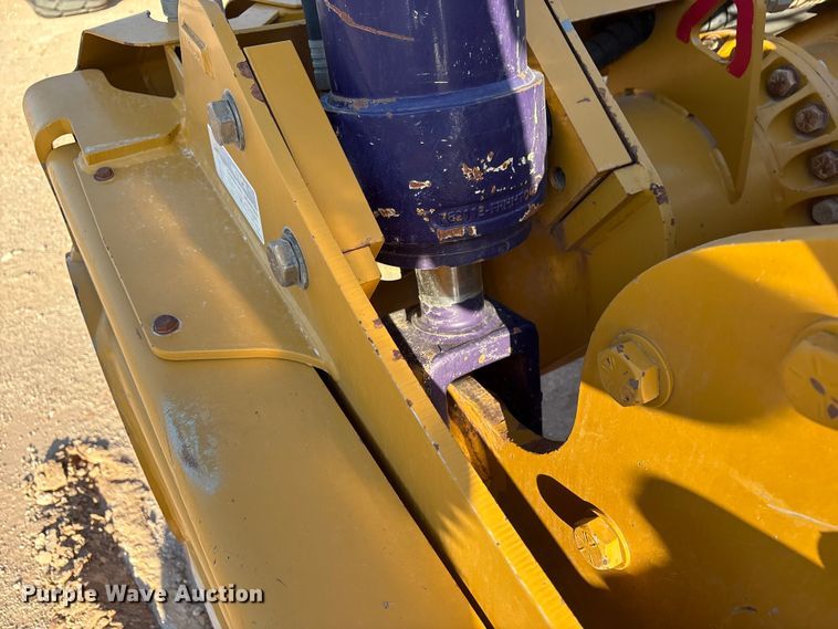 image for item EF6081 2015 K-Tec 1233 scraper