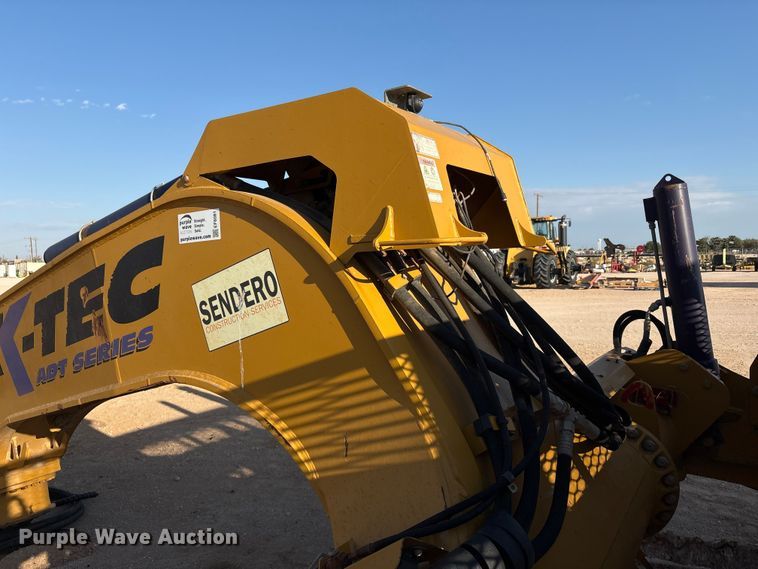 image for item EF6081 2015 K-Tec 1233 scraper