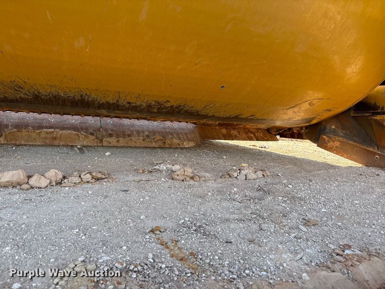 image for item EF6081 2015 K-Tec 1233 scraper