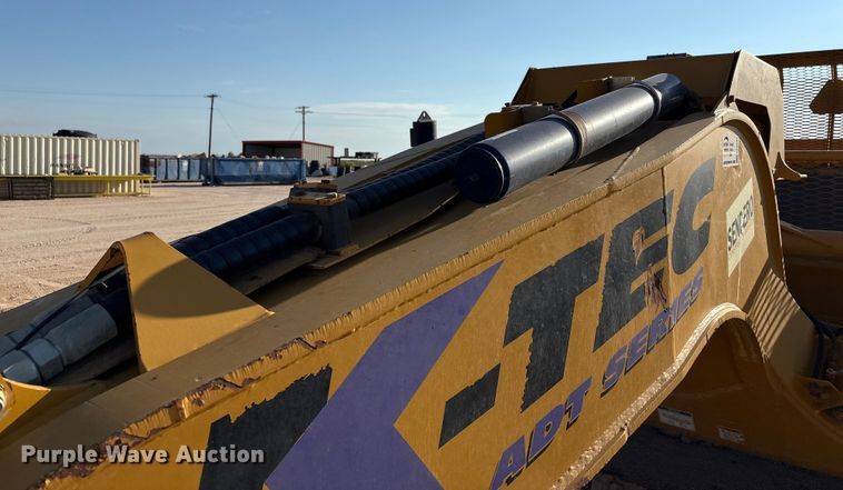 image for item EF6081 2015 K-Tec 1233 scraper