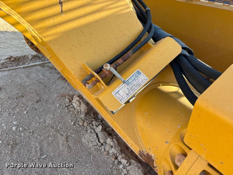 image for item EF6081 2015 K-Tec 1233 scraper