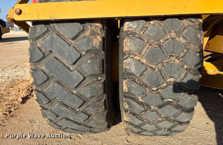 image for item EF6081 2015 K-Tec 1233 scraper