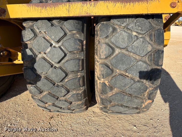 image for item EF6081 2015 K-Tec 1233 scraper