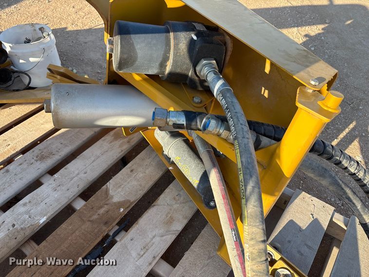 image for item EF6081 2015 K-Tec 1233 scraper