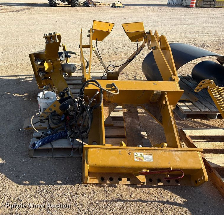 image for item EF6081 2015 K-Tec 1233 scraper