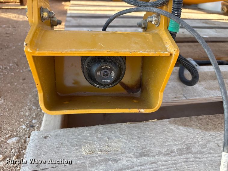 image for item EF6081 2015 K-Tec 1233 scraper