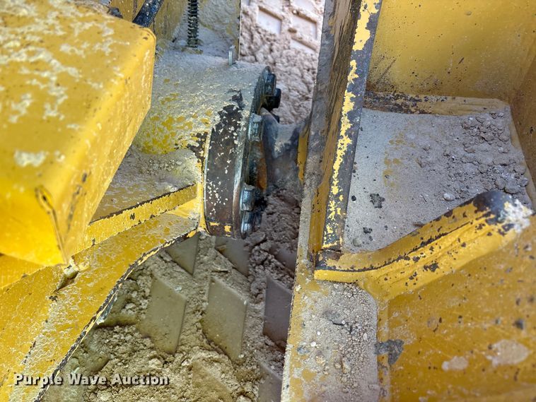 image for item EF6136 2019 Caterpillar D6T XL dozer