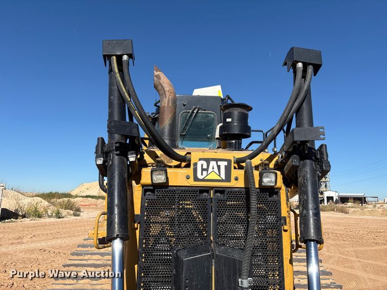 image for item EF6136 2019 Caterpillar D6T XL dozer