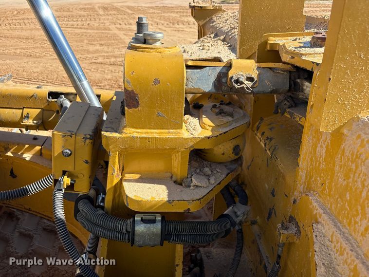 image for item EF6136 2019 Caterpillar D6T XL dozer