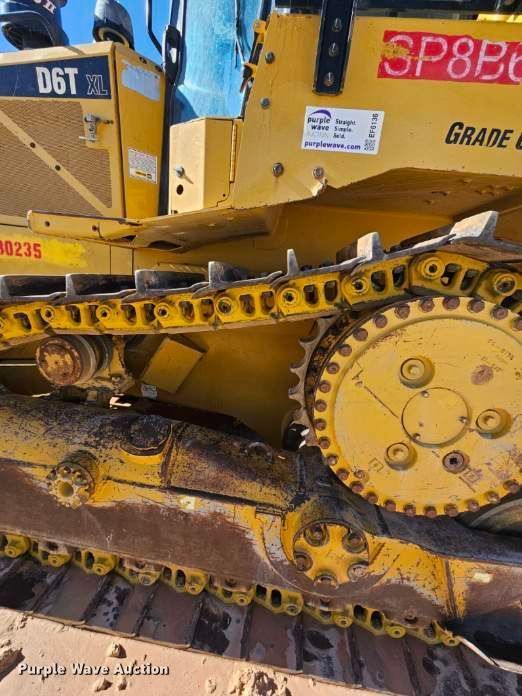 image for item EF6136 2019 Caterpillar D6T XL dozer