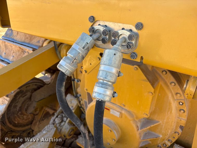 image for item EF6136 2019 Caterpillar D6T XL dozer