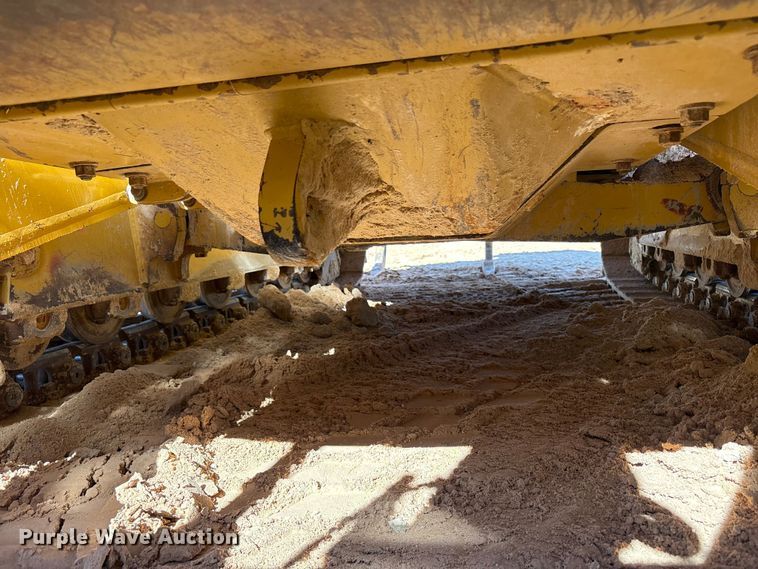 image for item EF6136 2019 Caterpillar D6T XL dozer