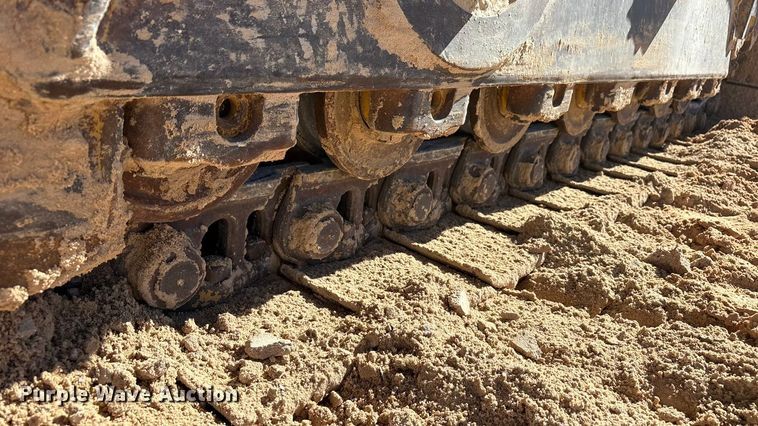 image for item EF6136 2019 Caterpillar D6T XL dozer